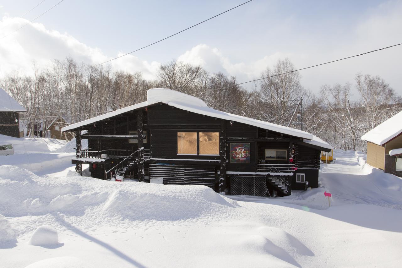 Niseko Backcountry Lodge Exterior photo